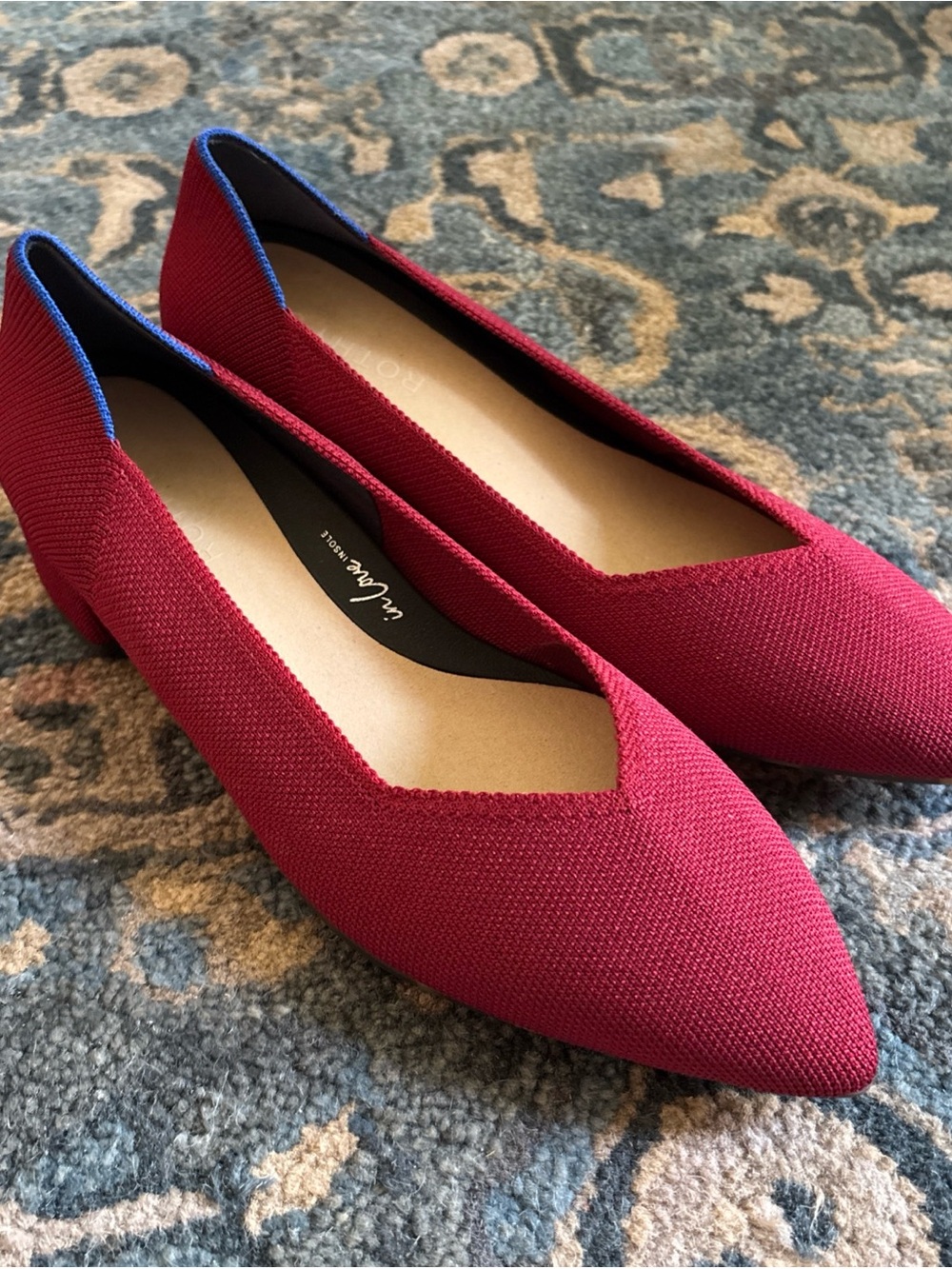 Rothy's The High Point Women's Size 9 Knit Pointed Toe Pumps Burgundy NWOB